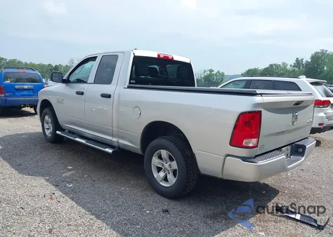 2018 Ram 1500 Express 4X4 6'4 Box из США, поврежденный, VIN 1C6RR7FG8JS332100